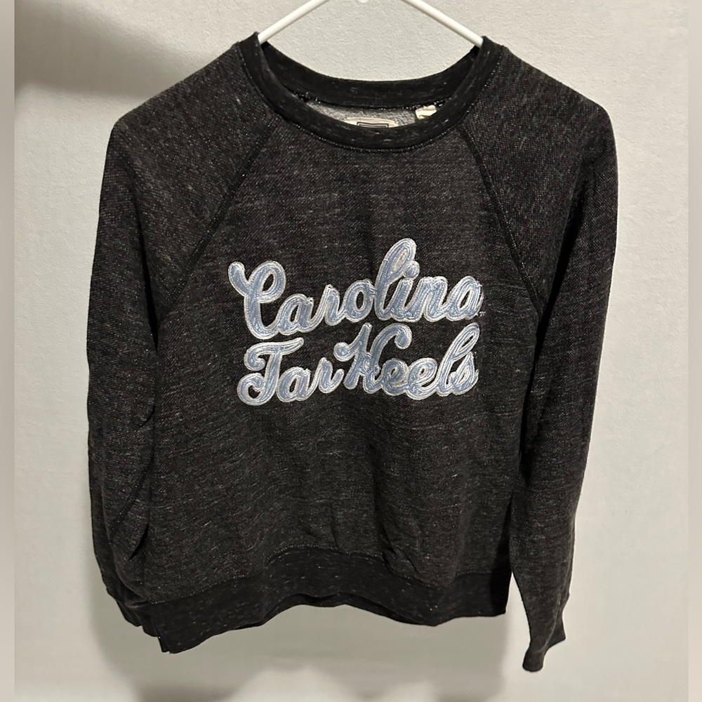 Carolina crewneck